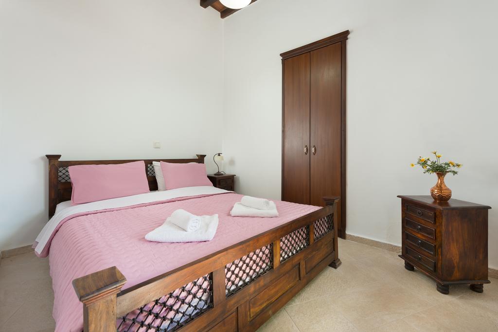 Villa Claudia In לרדוס מראה חיצוני תמונה